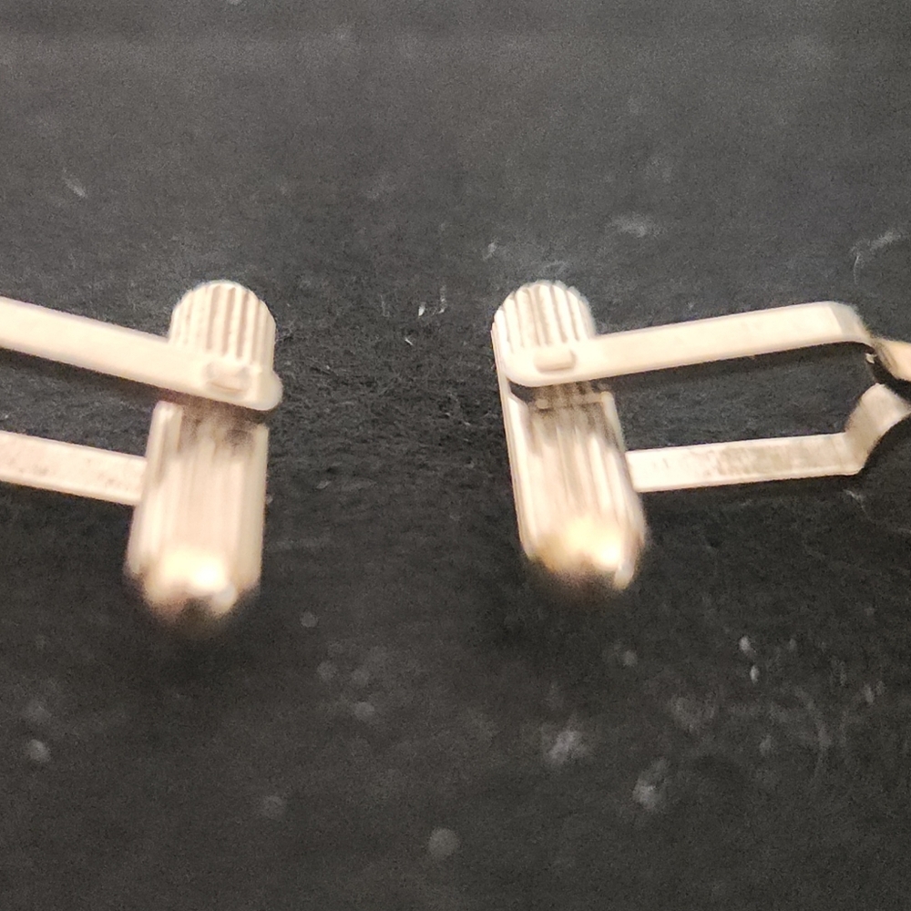 Burberry Blue Seahorse Cufflinks - Picture 5 of 7